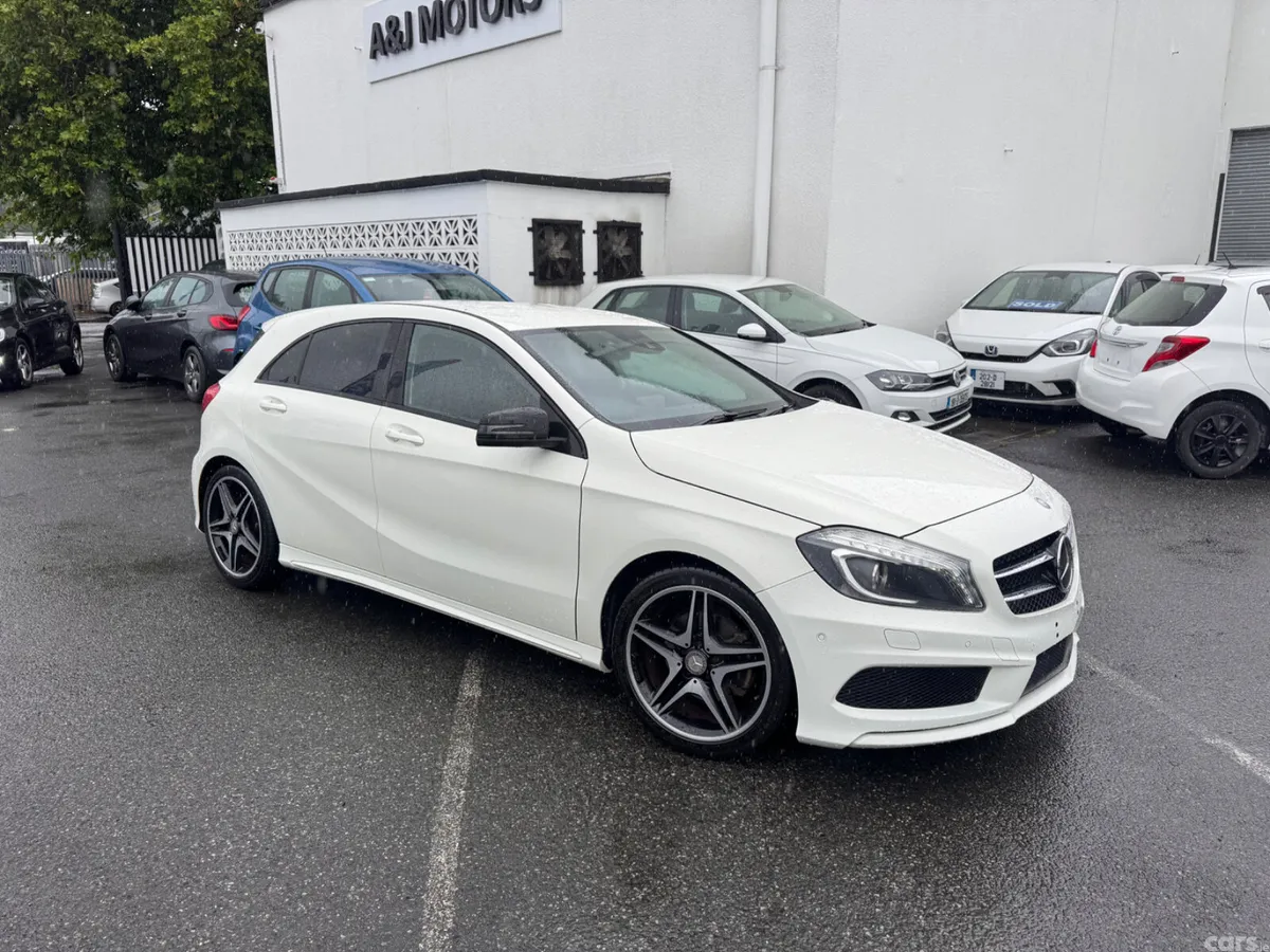Mercedes-Benz A-Class Hatchback, Petrol, 2015, White