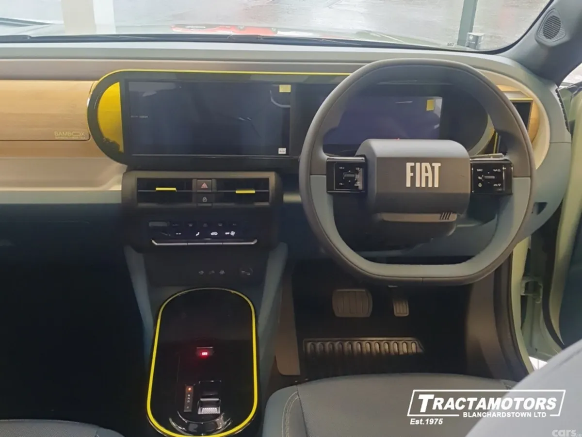 Fiat Grande Panda Hatchback, Electric, 2026, Green