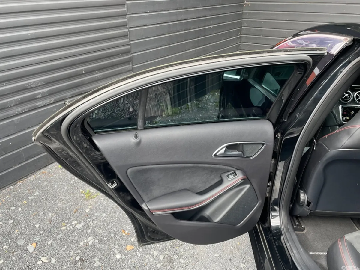 Mercedes-Benz A-Class Hatchback, Petrol, 2014, Black