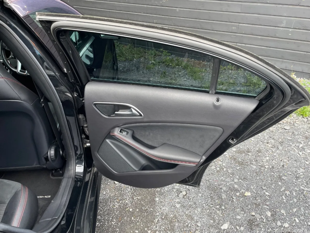 Mercedes-Benz A-Class Hatchback, Petrol, 2014, Black