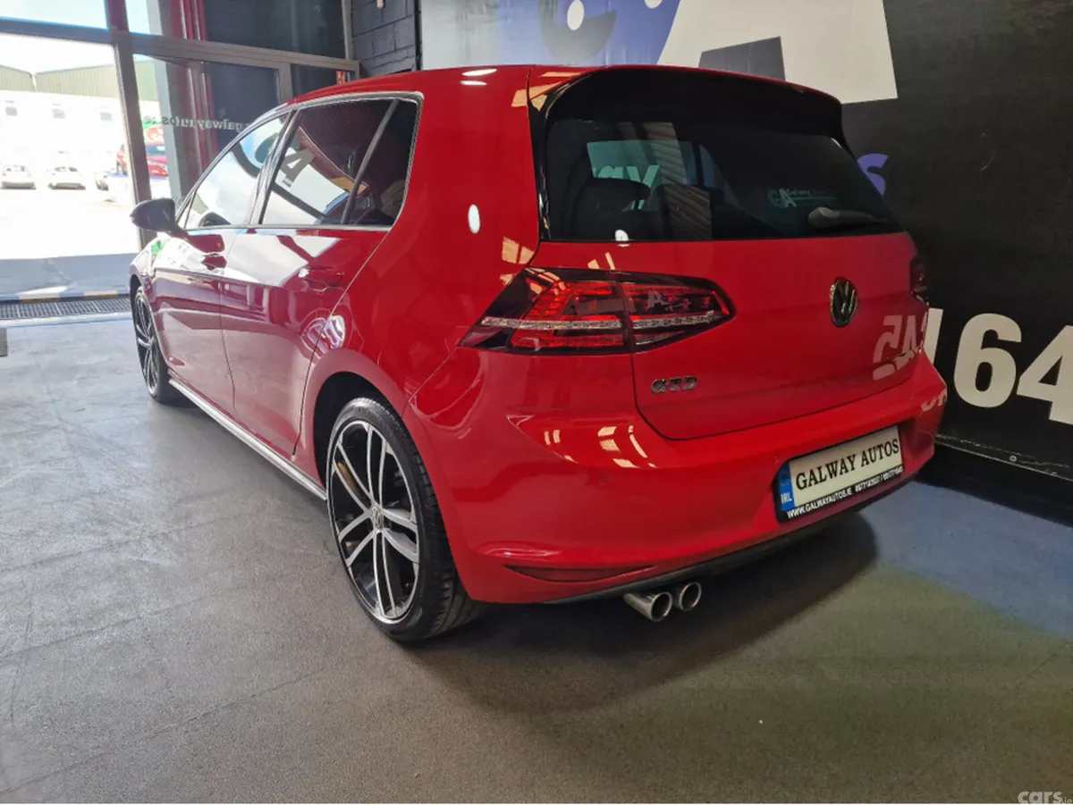 Volkswagen Golf Hatchback, Diesel, 2014, Red