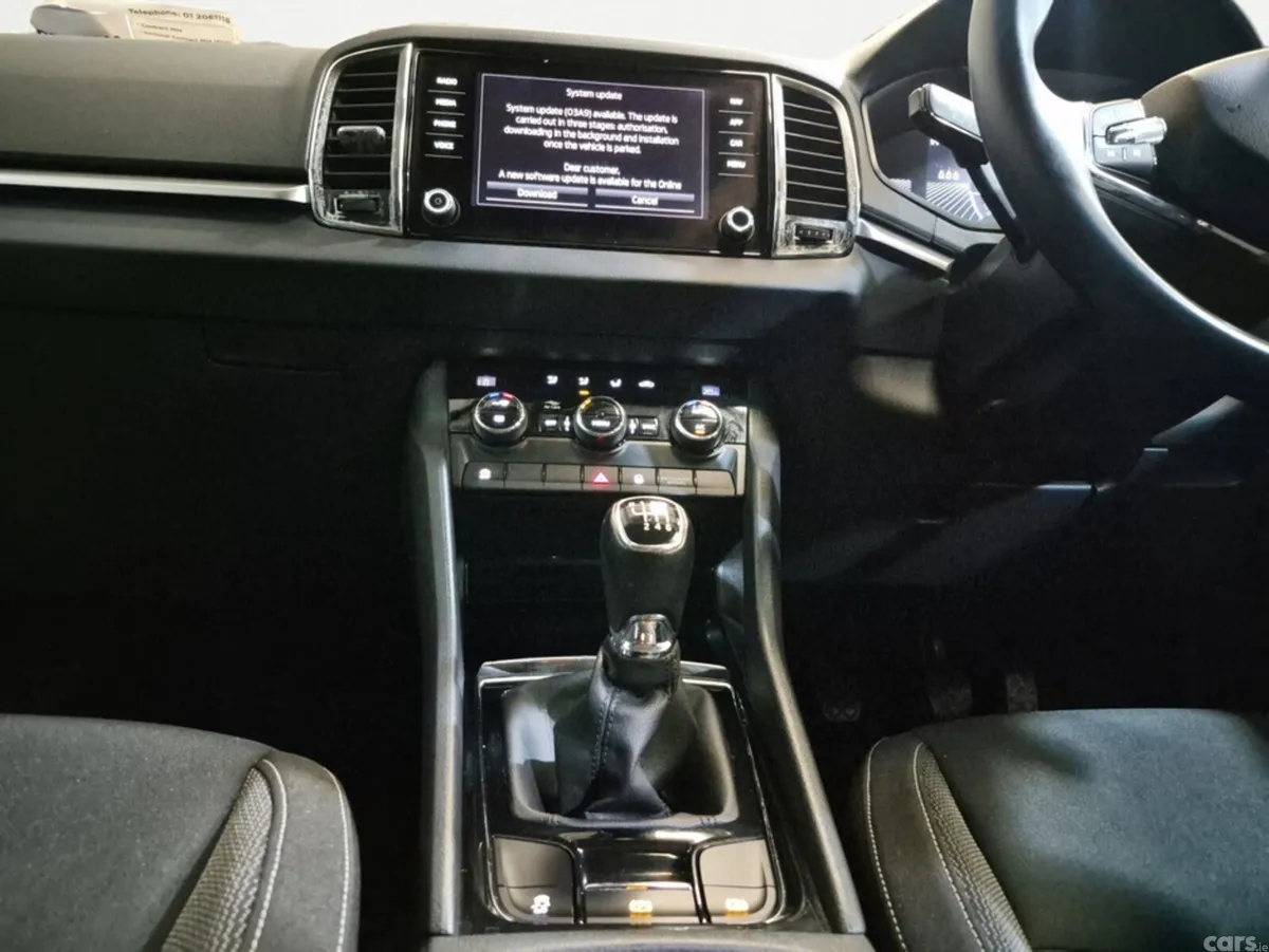 Skoda Karoq SUV, Diesel, 2023, Grey