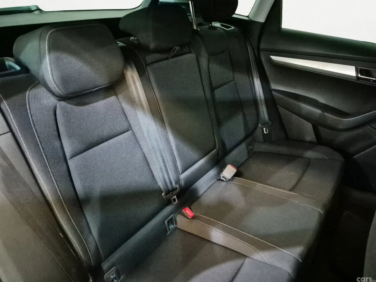 Skoda Karoq SUV, Diesel, 2023, Grey
