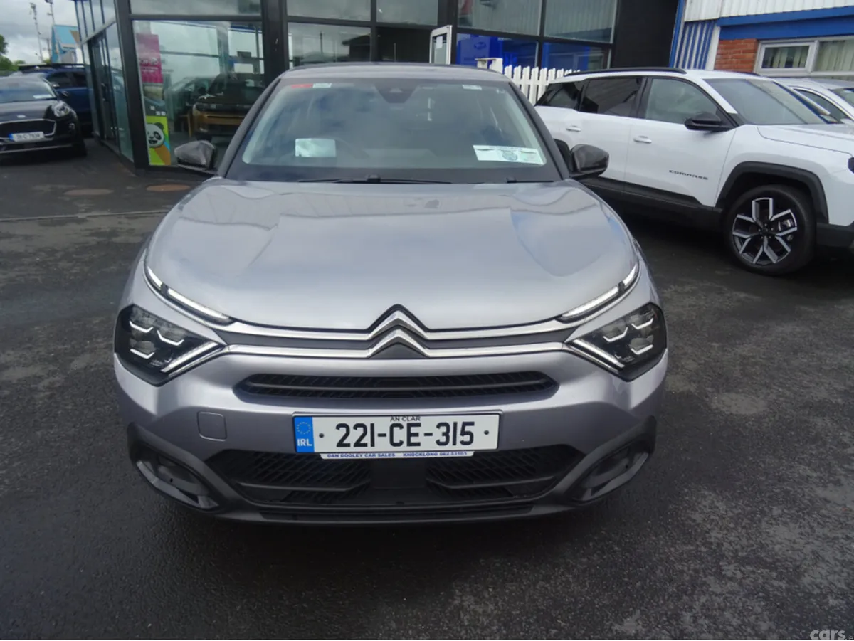 Citroen C4 Hatchback, Diesel, 2022, Grey