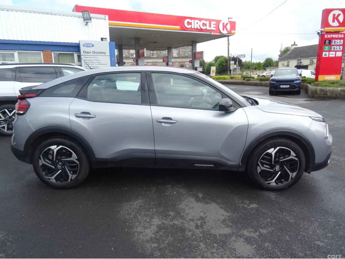 Citroen C4 Hatchback, Diesel, 2022, Grey