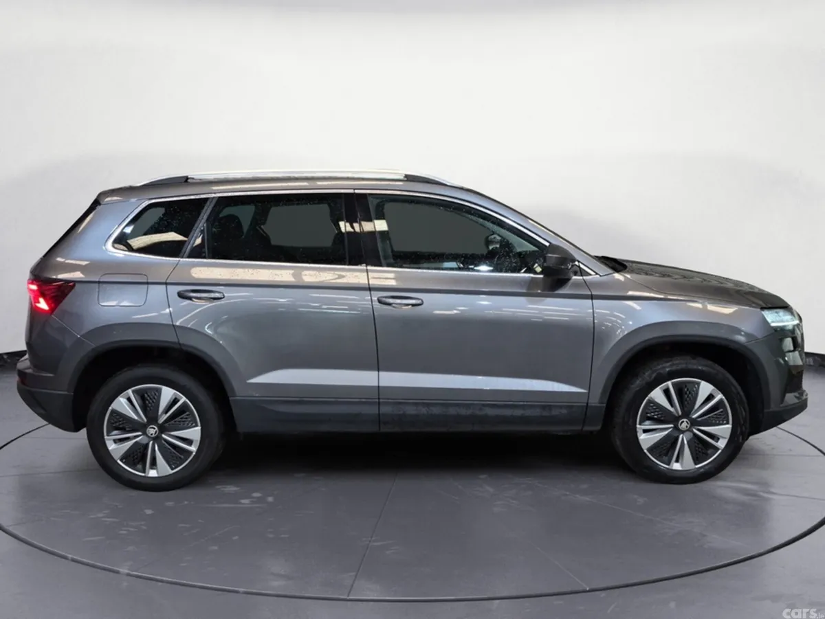 Skoda Karoq SUV, Diesel, 2023, Grey