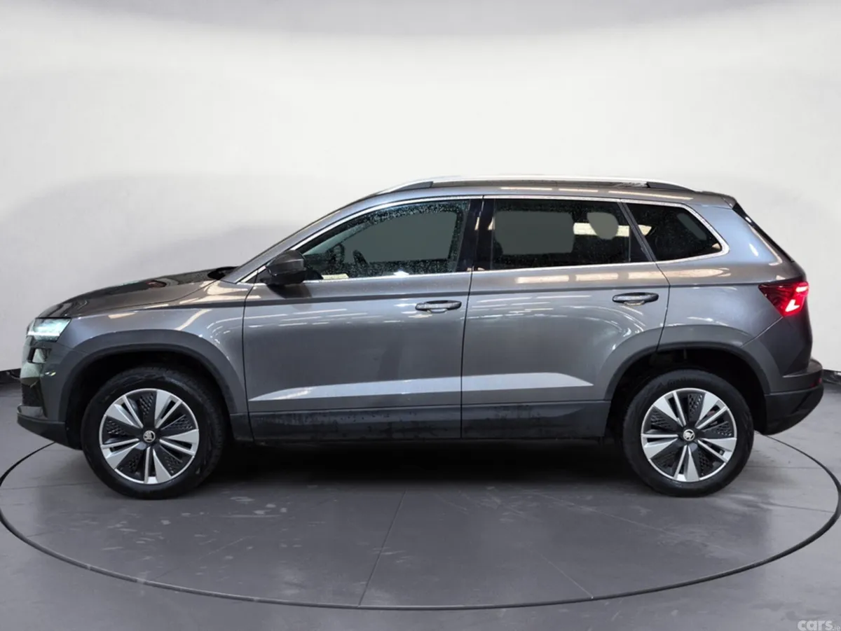 Skoda Karoq SUV, Diesel, 2023, Grey