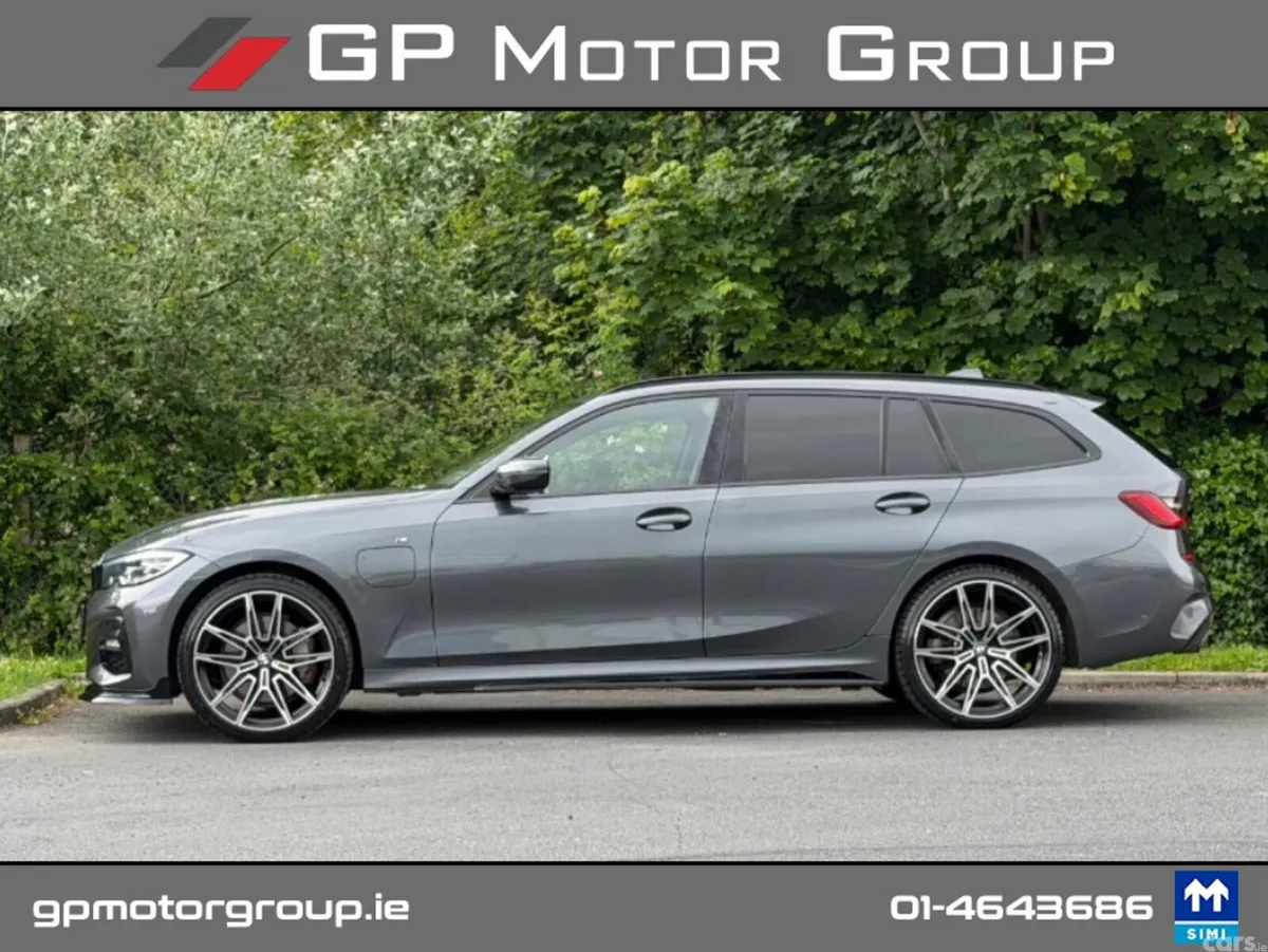 BMW 3-Series Estate, Petrol Plug-in Hybrid, 2021, Grey