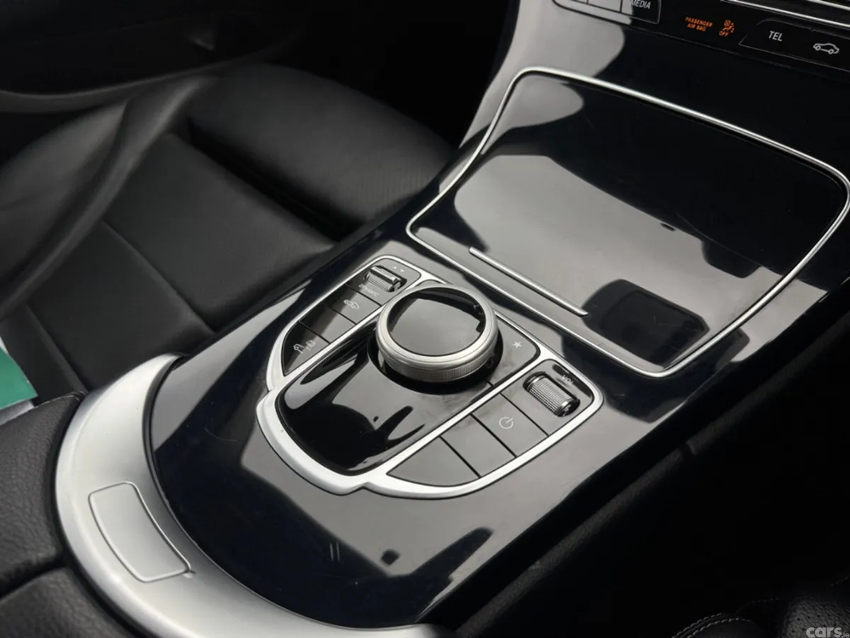 Mercedes-Benz C-Class Saloon, Petrol Plug-in Hybrid, 2018, Black