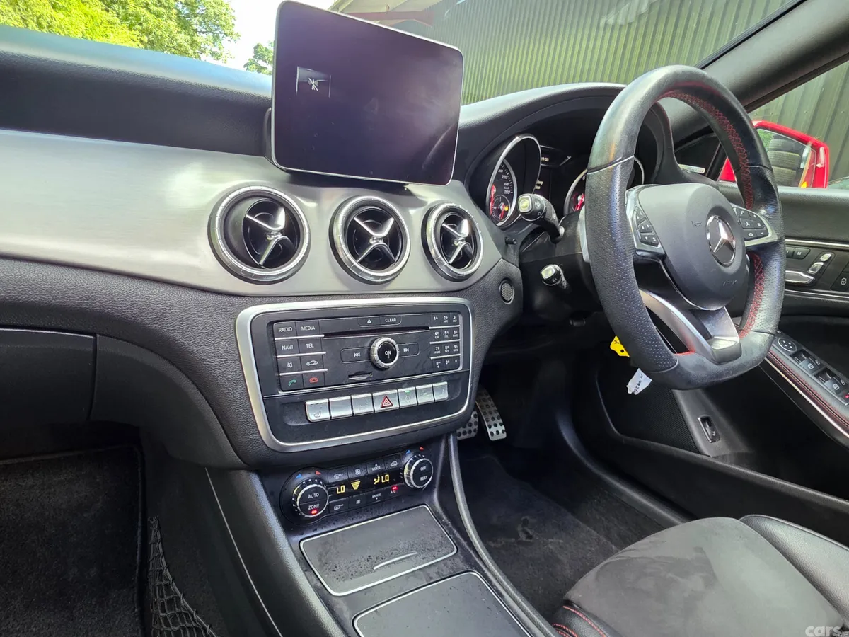 Mercedes-Benz CLA Saloon, Petrol, 2019, Red