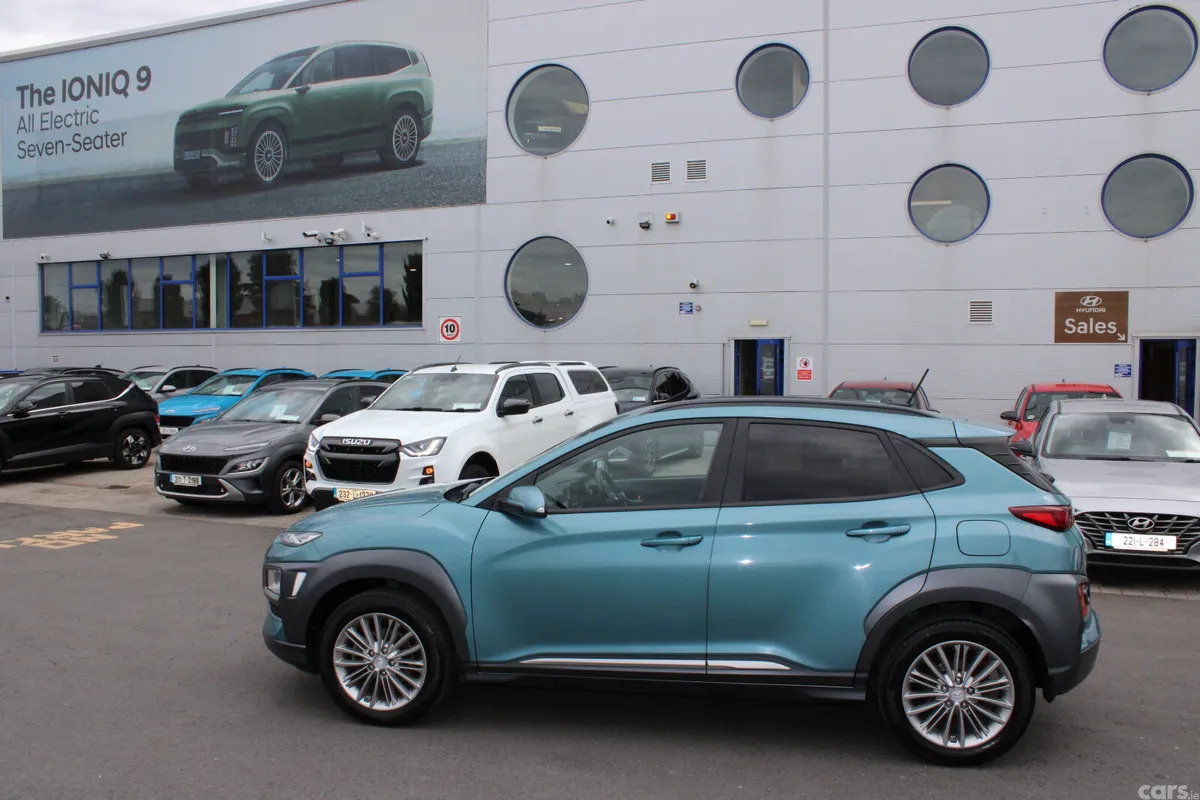Hyundai KONA MPV, Petrol, 2019, Blue