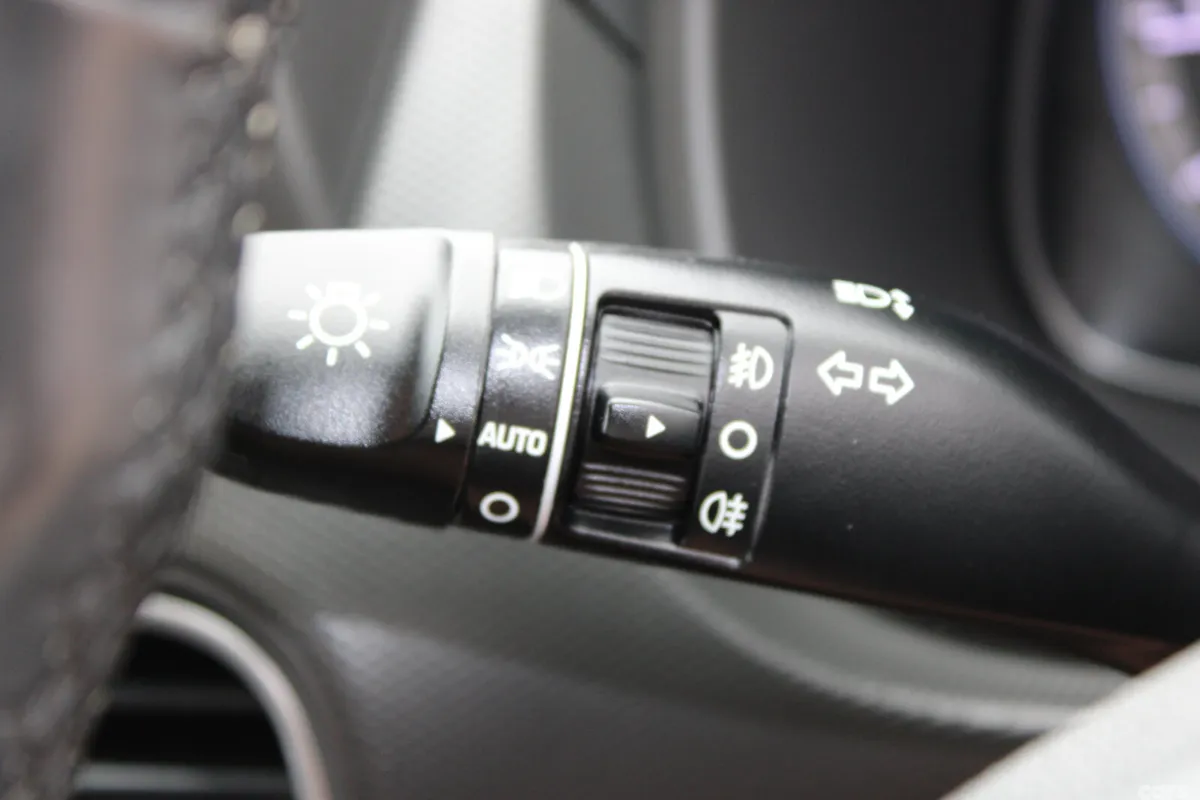 Hyundai KONA MPV, Petrol, 2019, Blue