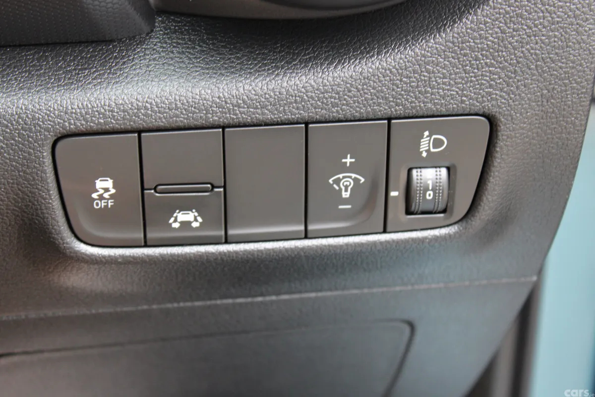 Hyundai KONA MPV, Petrol, 2019, Blue