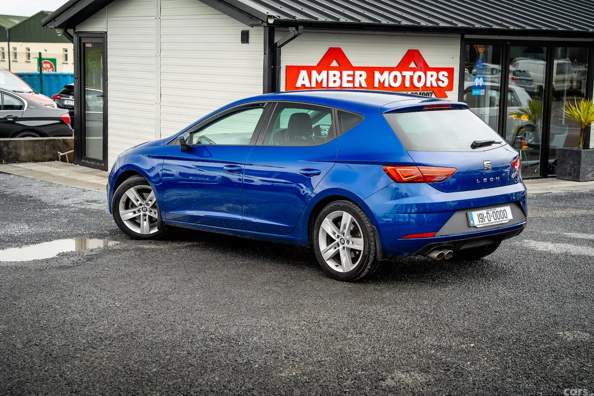 SEAT Leon Hatchback, Diesel, 2019, Blue