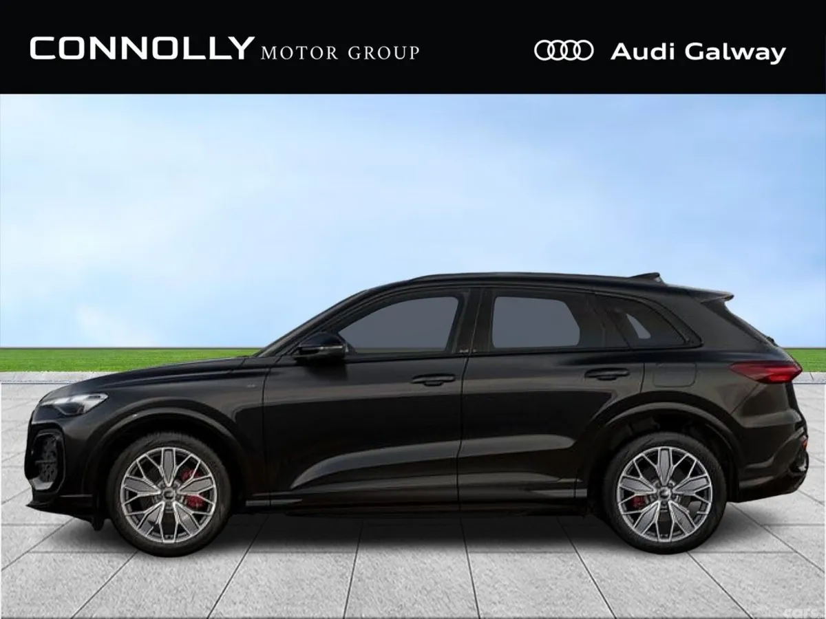 Audi Q5 SUV, Petrol Plug-in Hybrid, 2027, Black