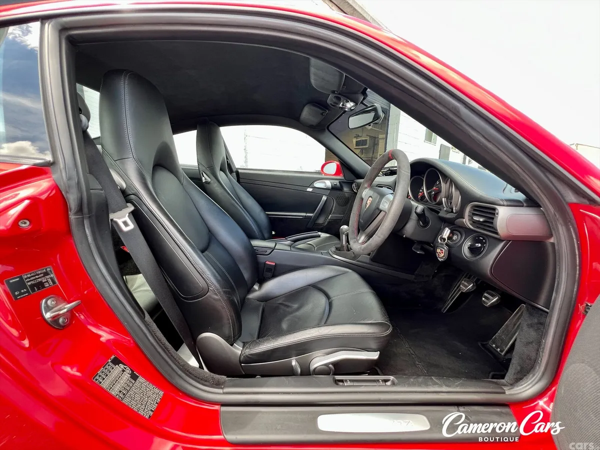 Porsche 911 Coupe, Petrol, 2006, Red