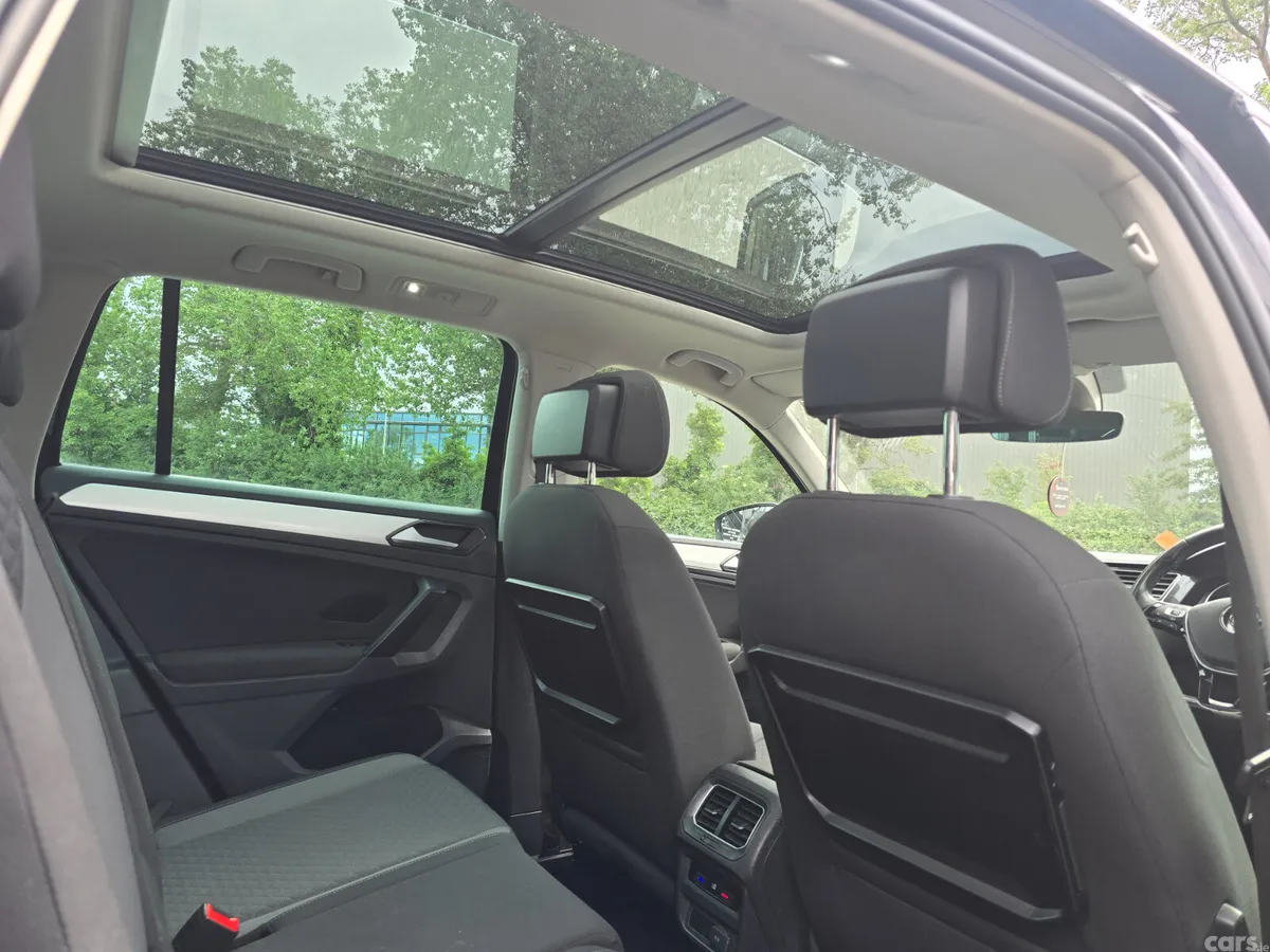 Volkswagen Tiguan SUV, Diesel, 2017, Black