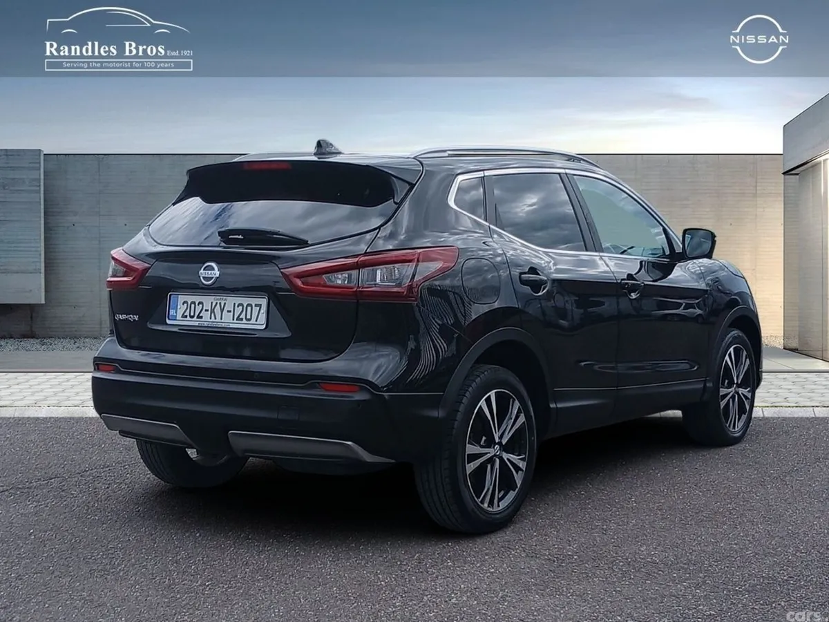 Nissan Qashqai Hatchback, Diesel, 2020, Black