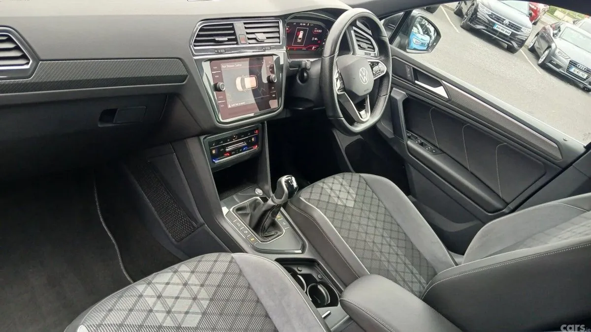 Volkswagen Tiguan SUV, Diesel, 2023, Black