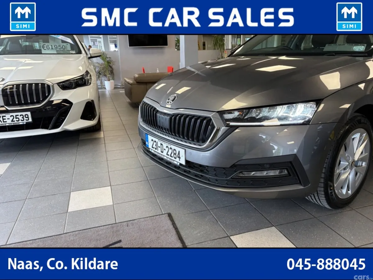 Skoda Octavia Estate, Diesel, 2023, Grey