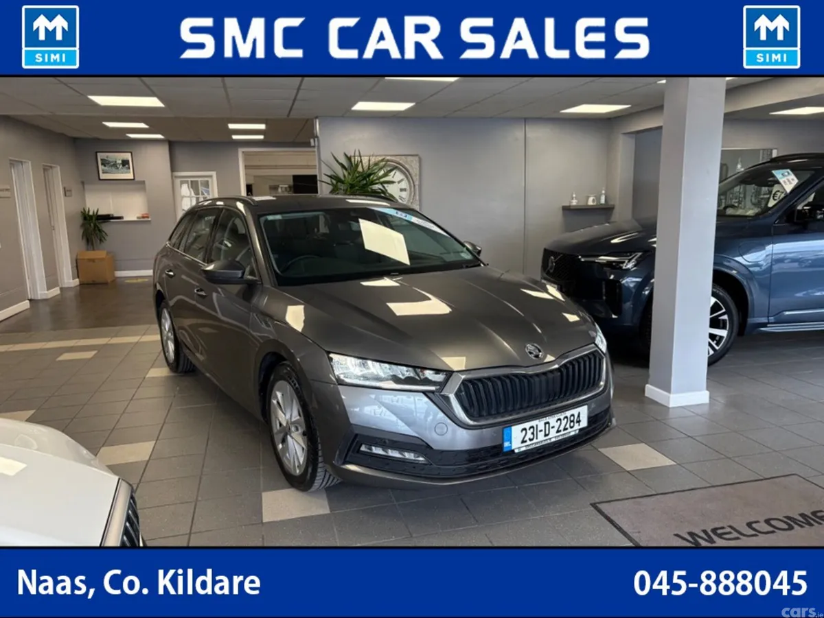 Skoda Octavia Estate, Diesel, 2023, Grey