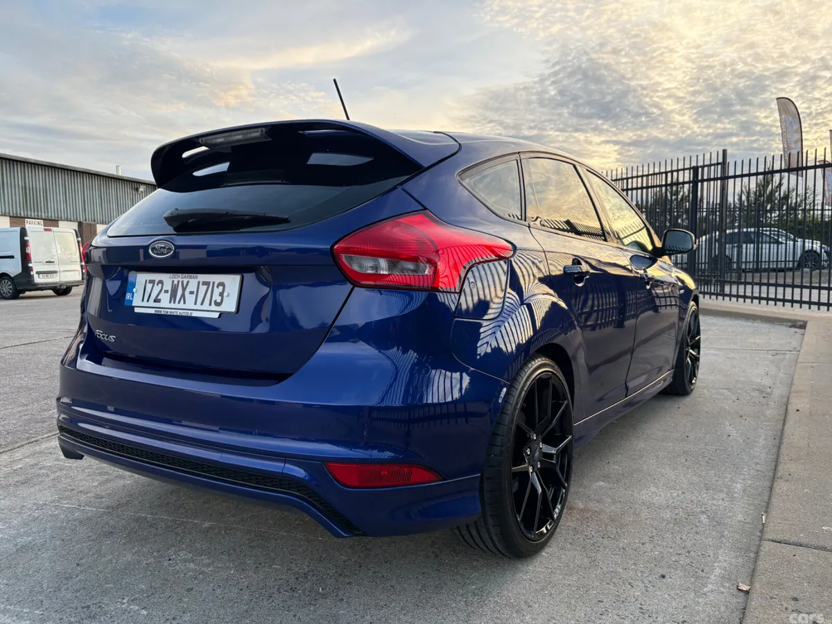 Ford Focus Hatchback, Diesel, 2017, Blue