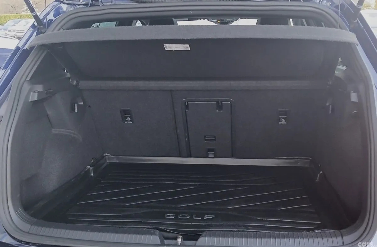 Volkswagen Golf Estate, Diesel, 2023, Blue