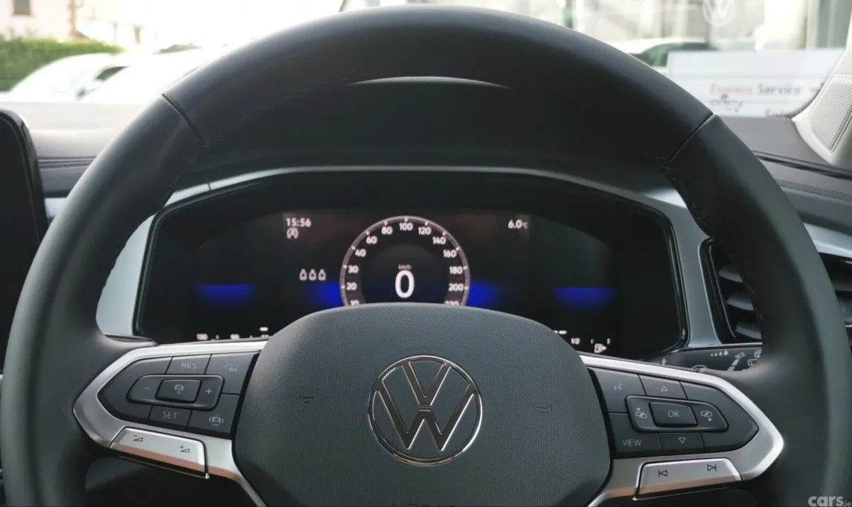 Volkswagen T-Roc SUV, Diesel, 2024, White