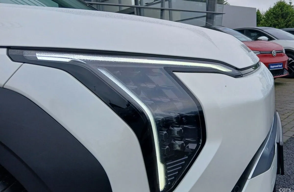 Kia EV3 MPV, Electric, 2025, White