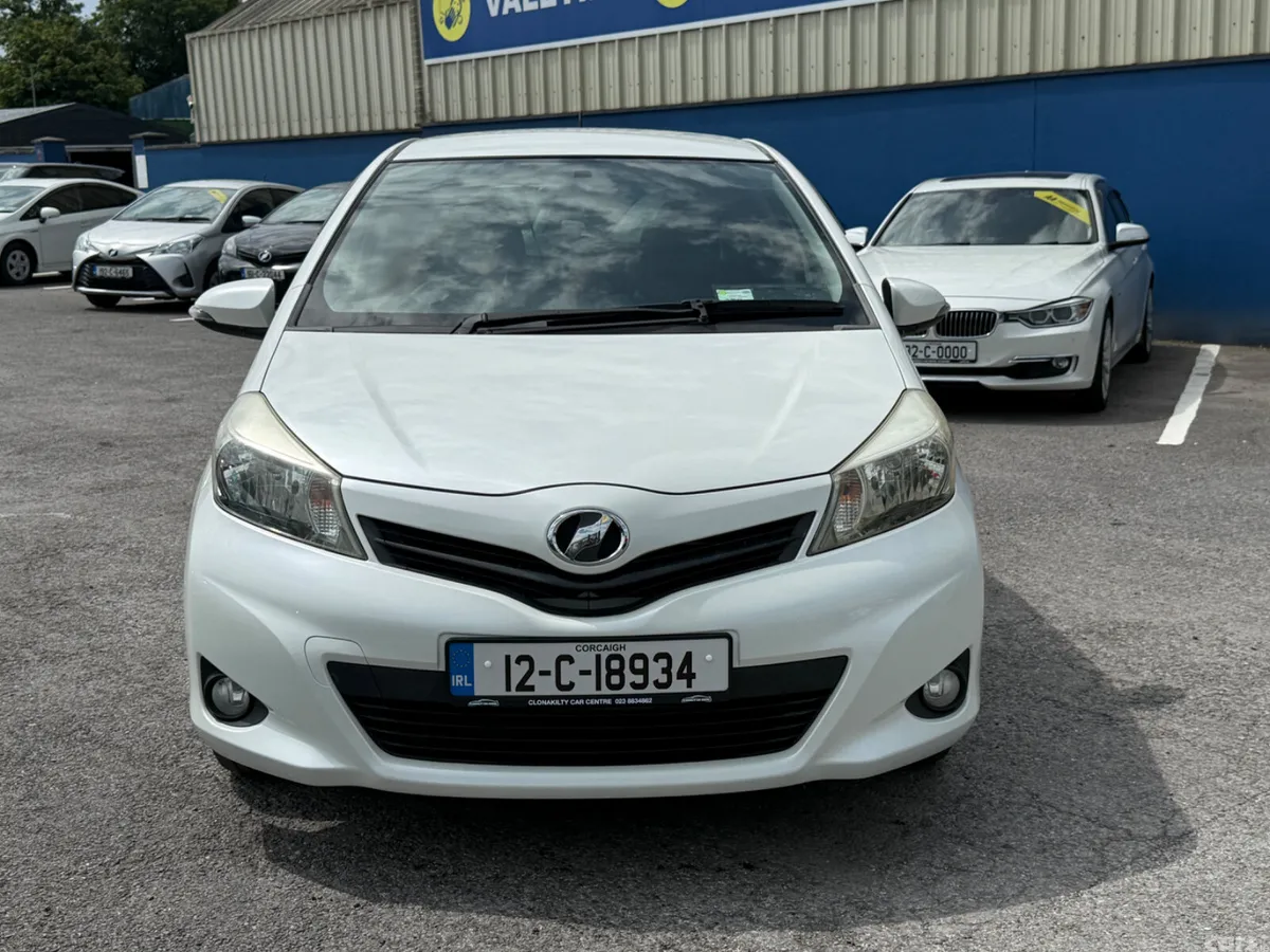 Toyota Vitz Hatchback, Petrol, 2012, White