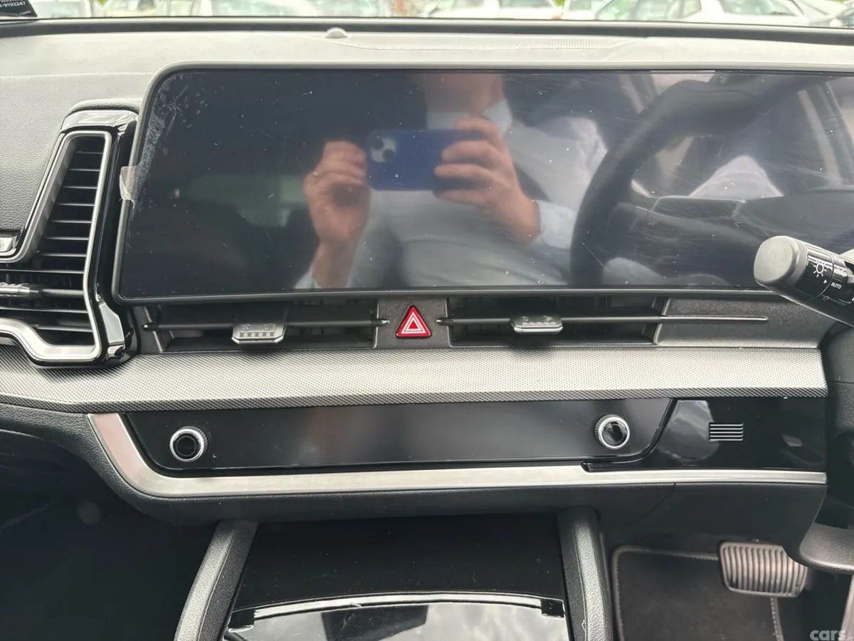 Kia Sportage SUV, Petrol Plug-in Hybrid, 2023, Grey