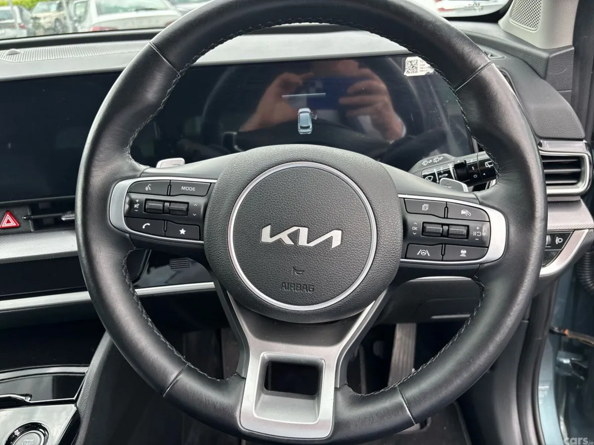 Kia Sportage SUV, Petrol Plug-in Hybrid, 2023, Grey