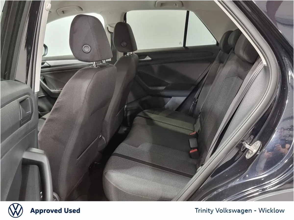Volkswagen T-Roc SUV, Petrol, 2025, Black
