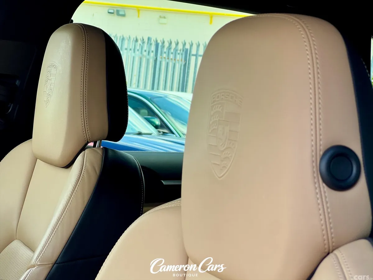 Porsche Cayenne SUV, Diesel, 2014, Black