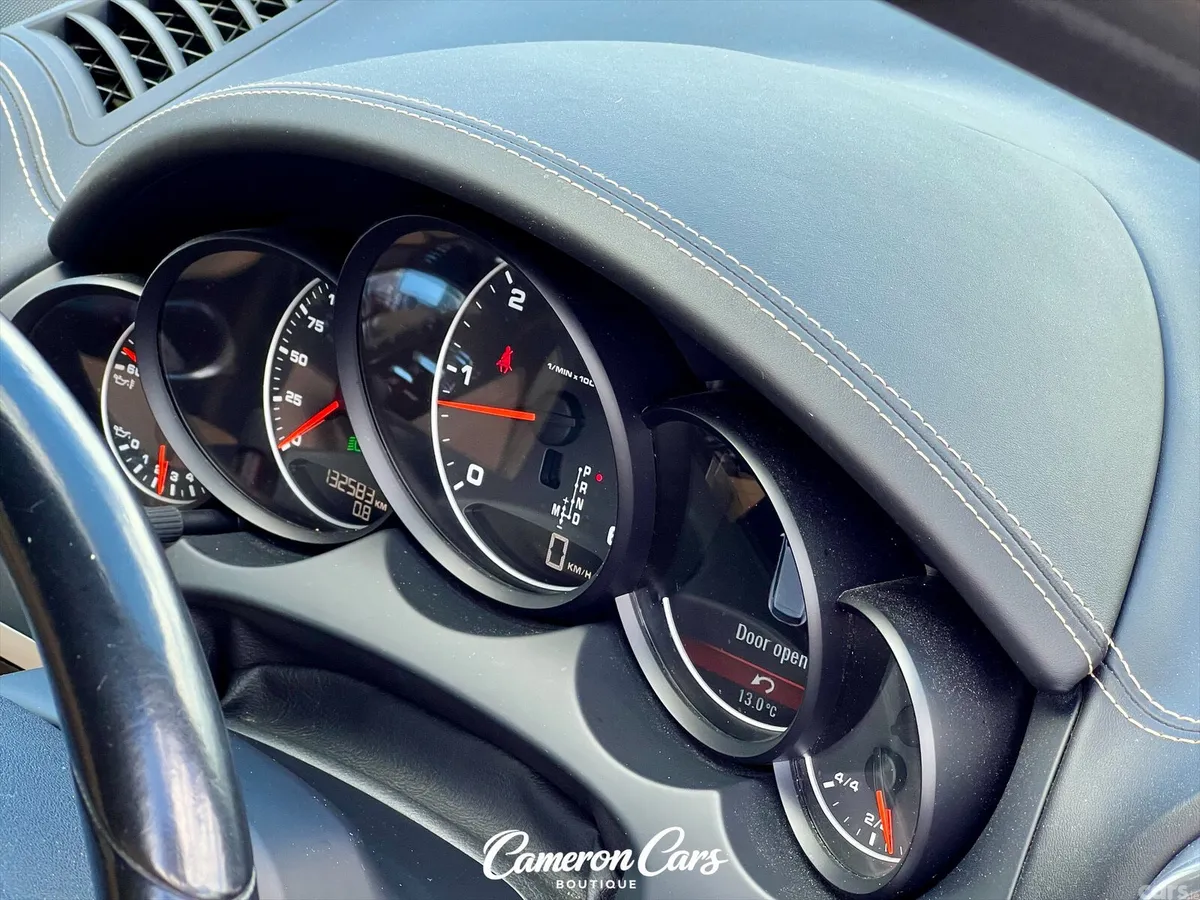Porsche Cayenne SUV, Diesel, 2014, Black