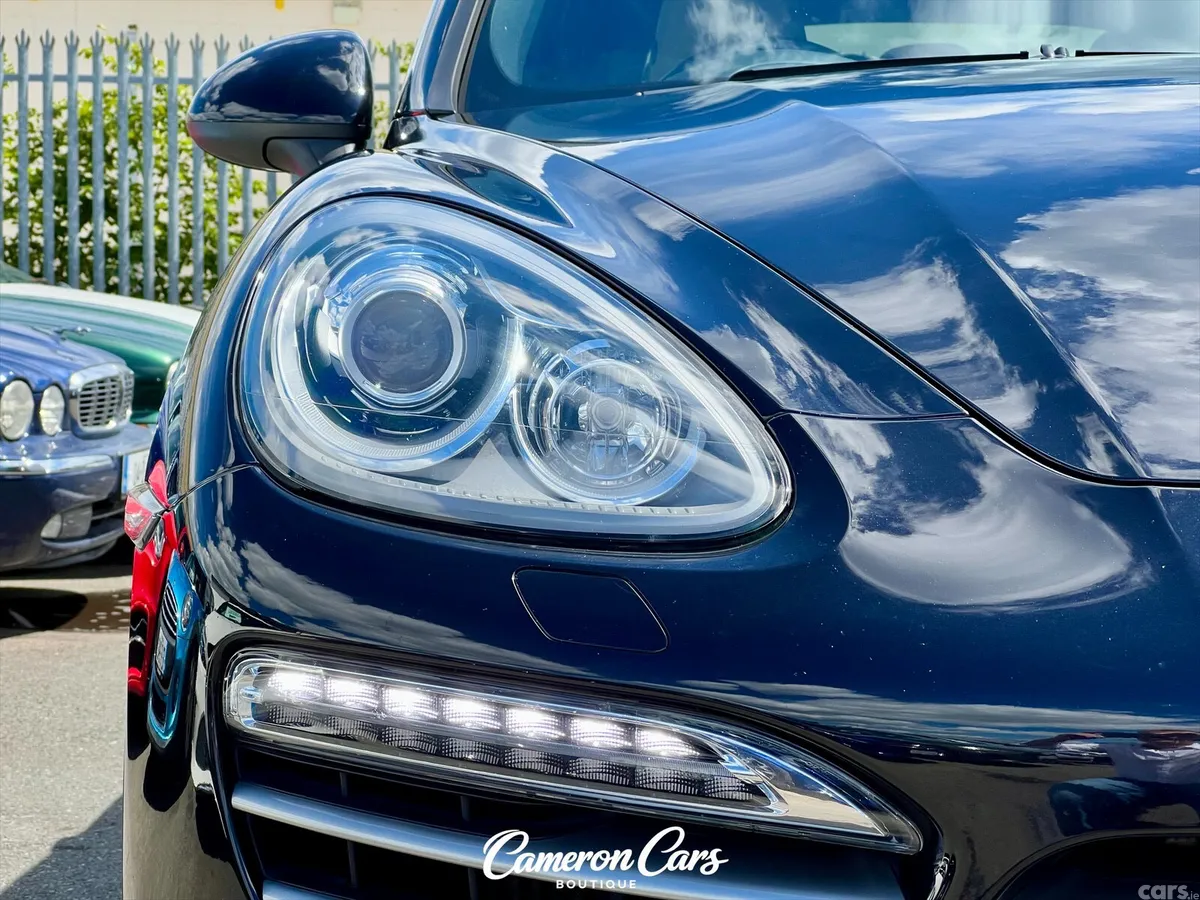 Porsche Cayenne SUV, Diesel, 2014, Black