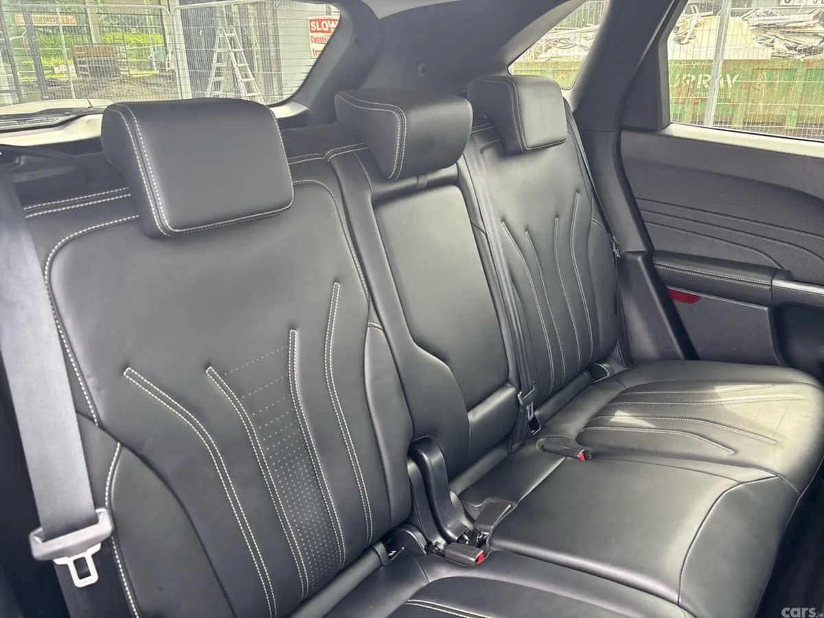 Ford Kuga SUV, Petrol Hybrid, 2022, Grey