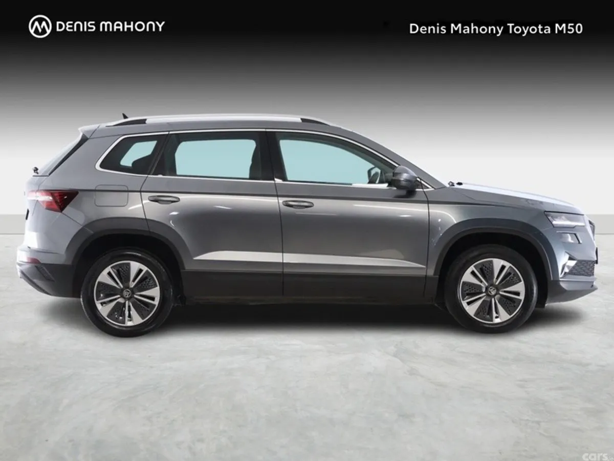 Skoda Karoq SUV, Petrol, 2023, Grey