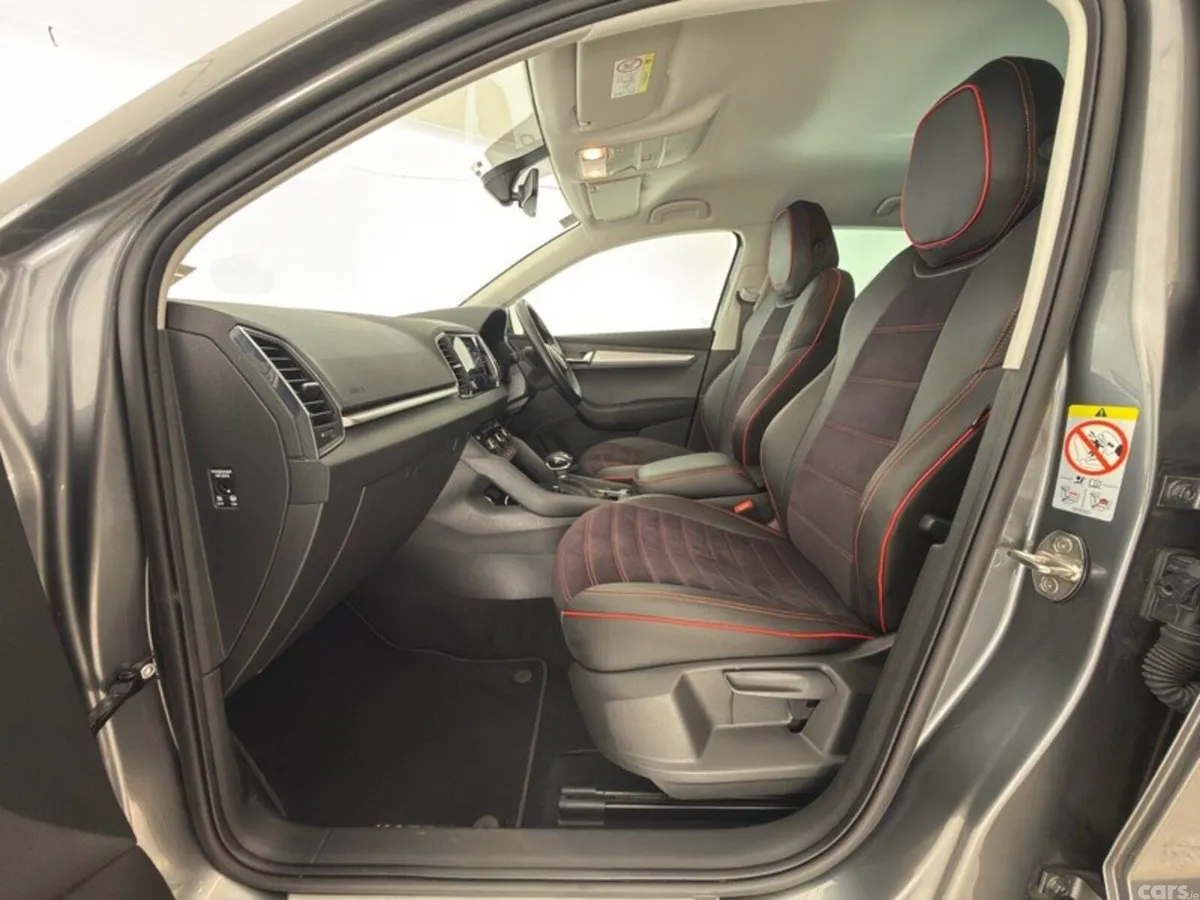 Skoda Karoq SUV, Petrol, 2023, Grey