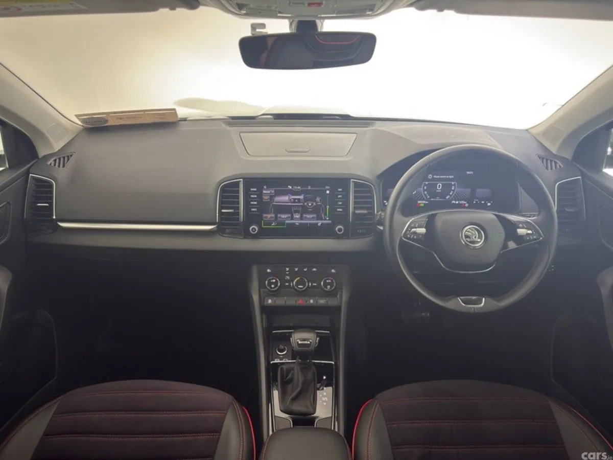 Skoda Karoq SUV, Petrol, 2023, Grey