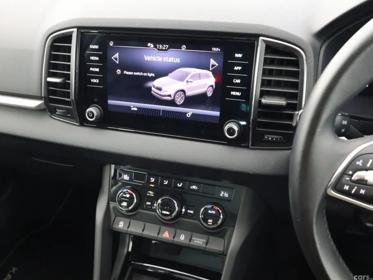 Skoda Karoq SUV, Petrol, 2023, Grey