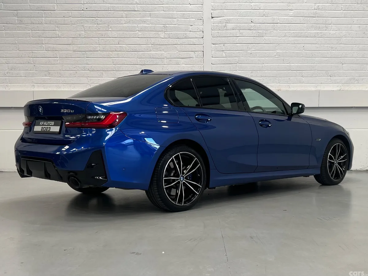 BMW 3-Series Saloon, Petrol Plug-in Hybrid, 2023, Blue