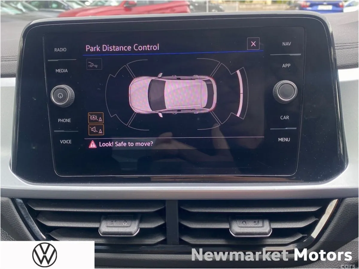 Volkswagen T-Roc SUV, Petrol, 2023, White