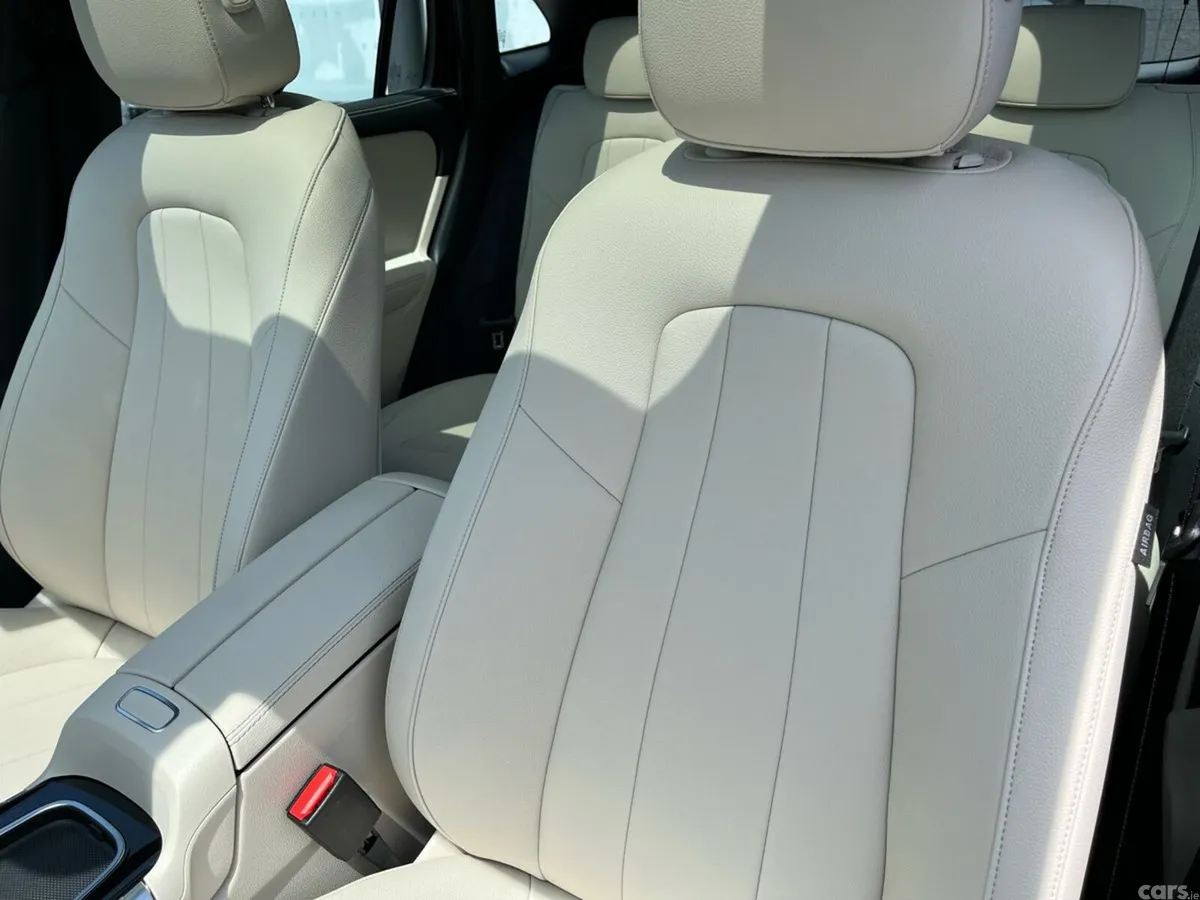 Mercedes-Benz GLA SUV, Diesel, 2026, Black
