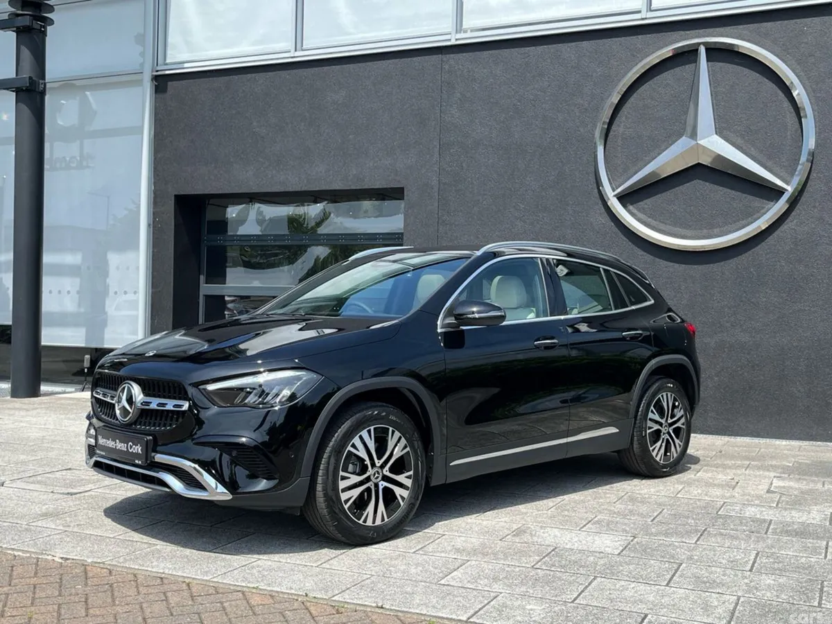 Mercedes-Benz GLA SUV, Diesel, 2026, Black