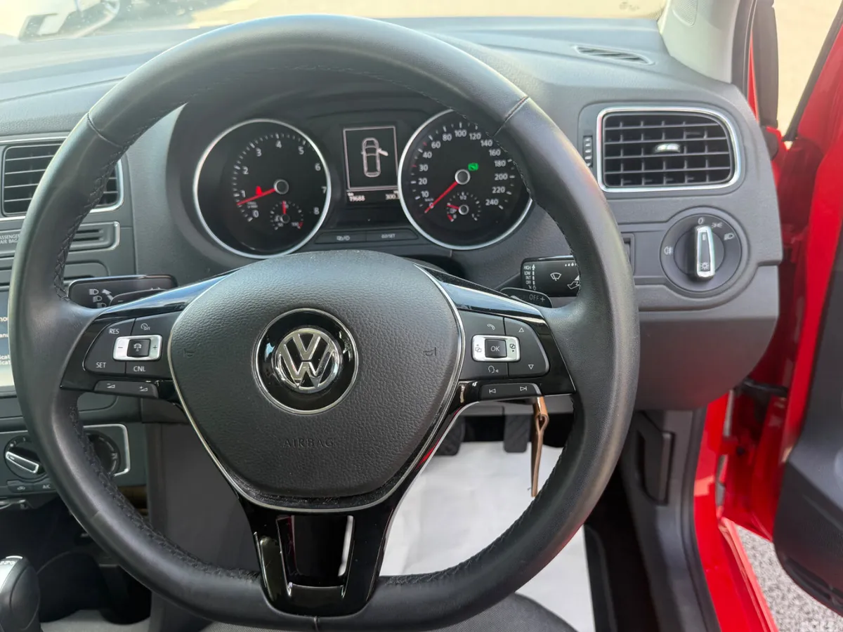 2015 Volkswagen Polo 1.2 TSI Petrol,Auto, 19K KM, Dublin