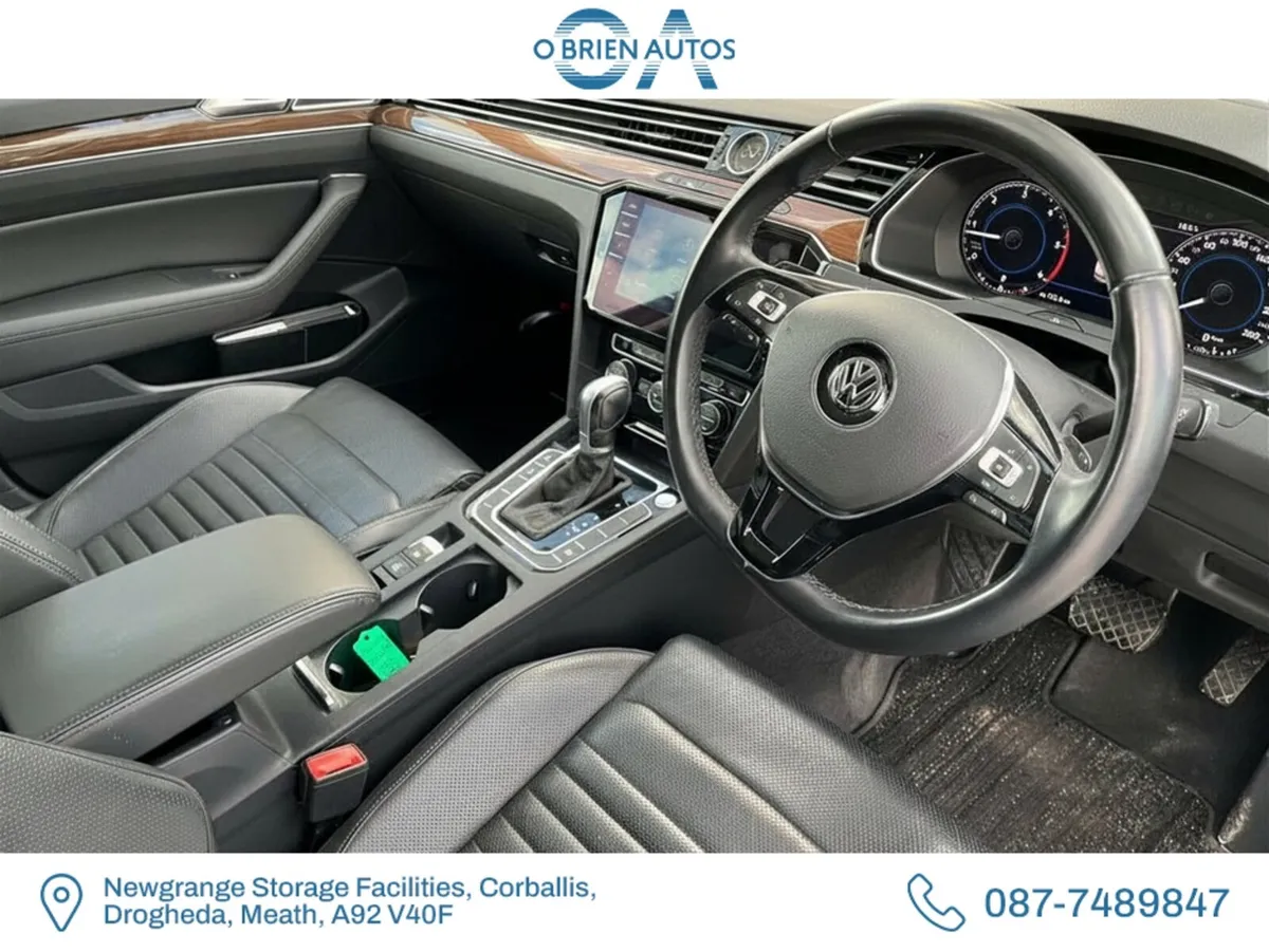 Volkswagen Passat Saloon, Diesel, 2019, Silver