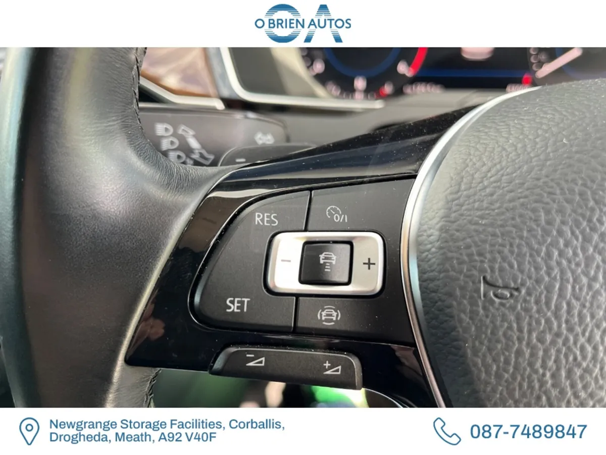 Volkswagen Passat Saloon, Diesel, 2019, Silver