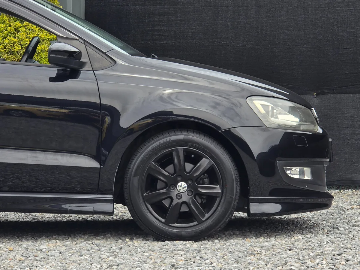Volkswagen Polo Hatchback, Petrol, 2013, Black
