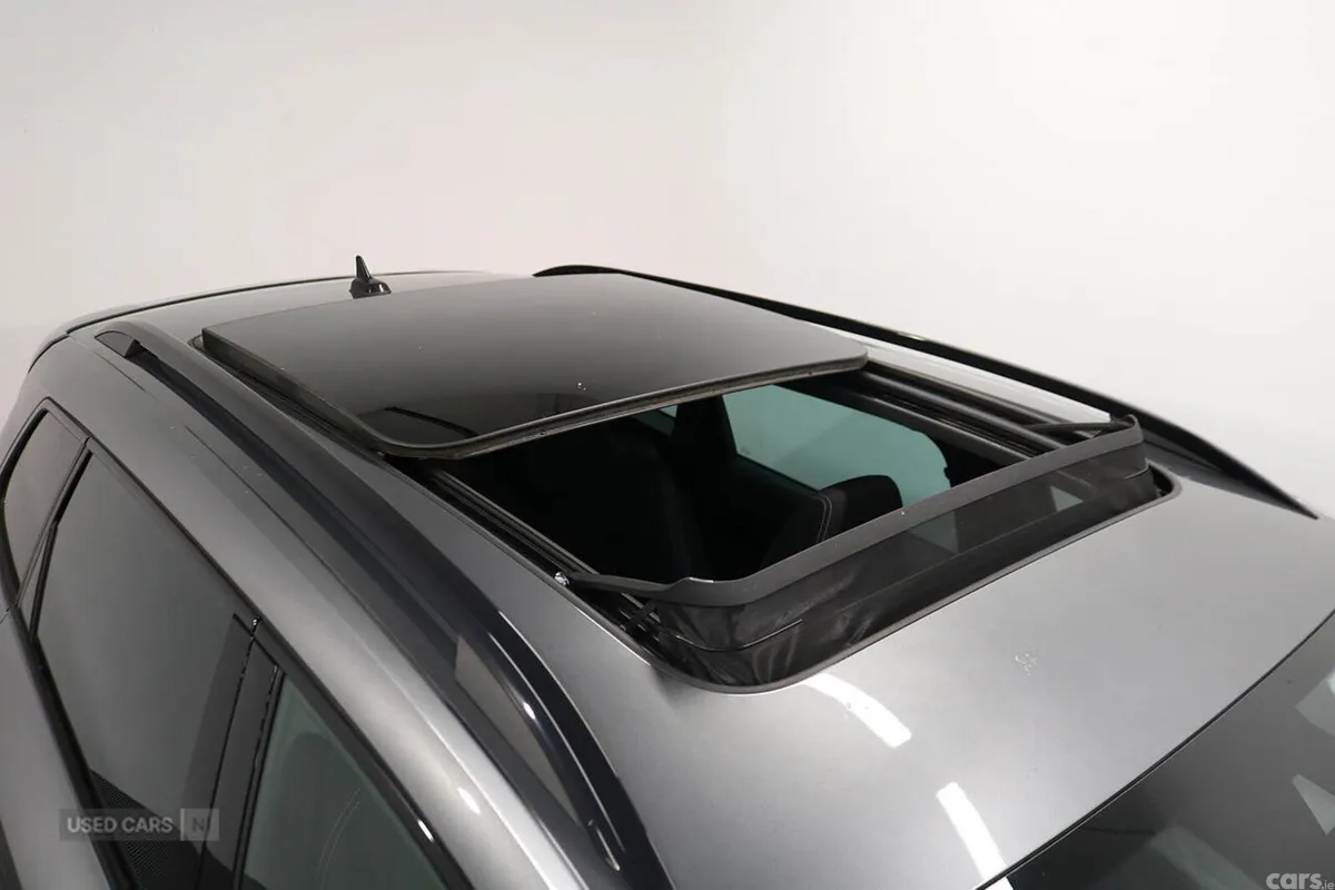 Skoda Karoq SUV, Petrol, 2023, Grey